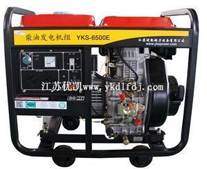 優(yōu)昌斯-5KW（單相）小型風(fēng)冷柴油發(fā)電機組